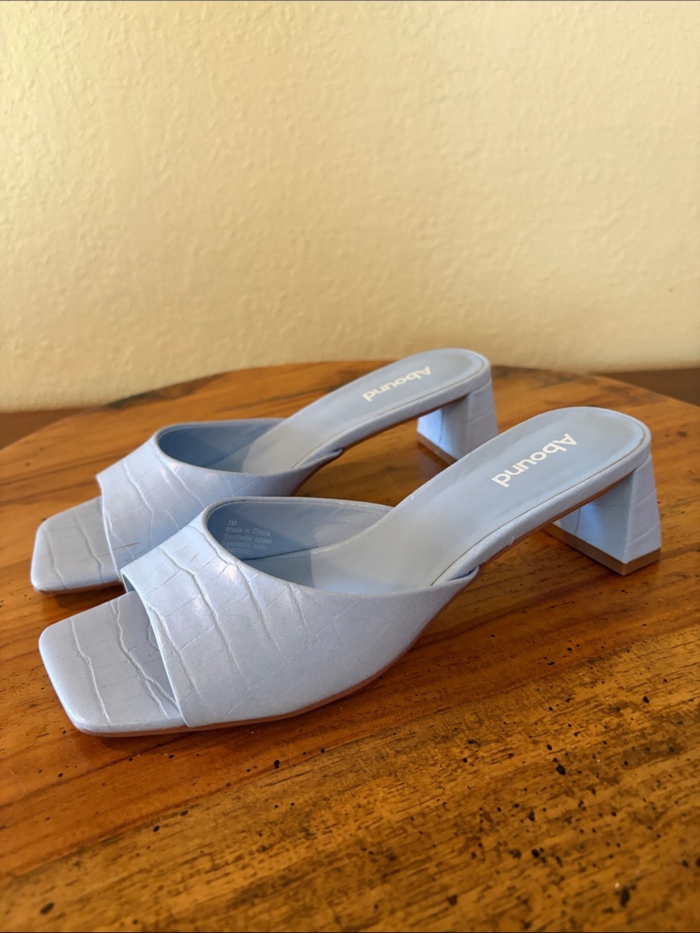 Abound Pastel Blue Croc-Embossed Square-Toe Block Heel Mules